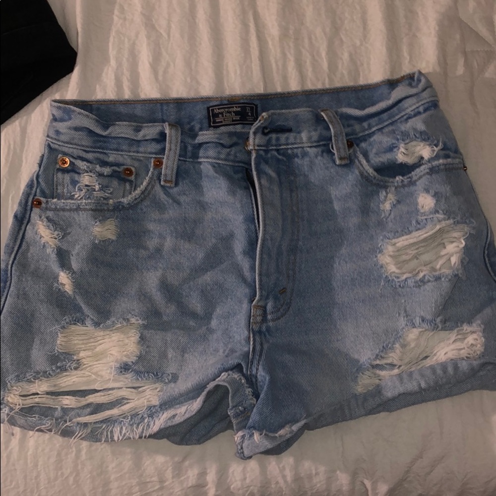 abercrombie shorts only worn couple times